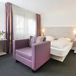 Scheffler Garni Hotel 3*