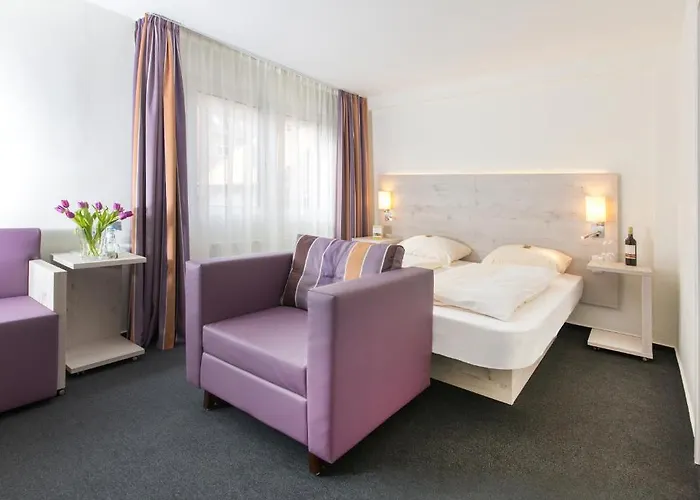Hotel Scheffler Garni Hotell 3*