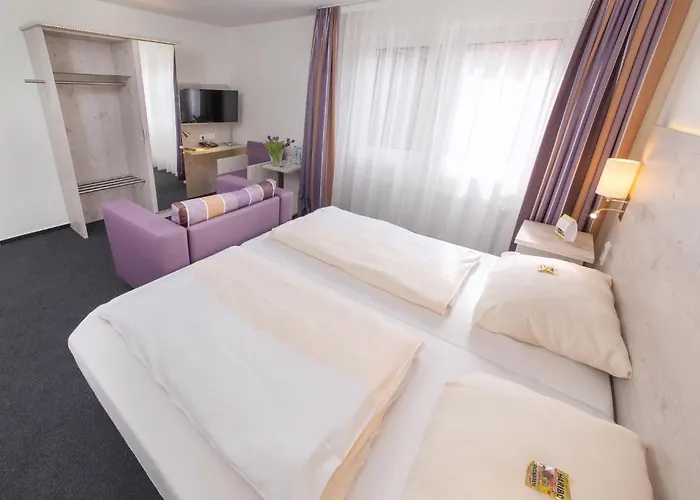 Hotell Hotel Scheffler Garni 3*